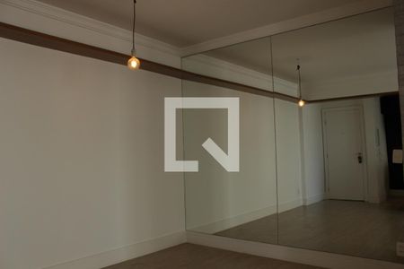 Sala de apartamento para alugar com 2 quartos, 70m² em Vila Madalena, São Paulo
