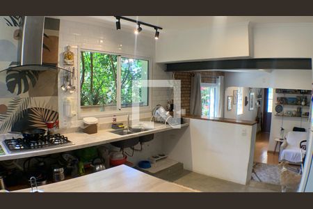 Casa à venda com 120m², 2 quartos e 2 vagas Casa à venda com 120m², 2 quartos e 2 vagasCozinha