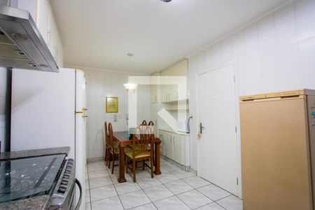 Apartamento à venda com 150m², 3 quartos e 2 vagas Apartamento à venda com 150m², 3 quartos e 2 vagasCozinha