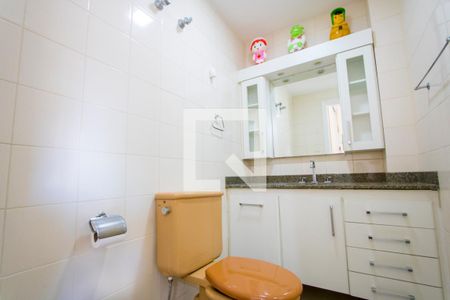 Apartamento à venda com 150m², 3 quartos e 2 vagas Apartamento à venda com 150m², 3 quartos e 2 vagasBanheiro do quarto 2