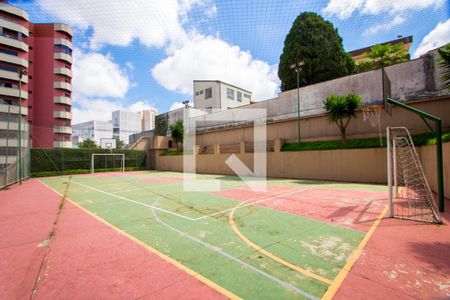 Apartamento à venda com 150m², 3 quartos e 2 vagas Apartamento à venda com 150m², 3 quartos e 2 vagasÁrea comum - Quadra esportiva