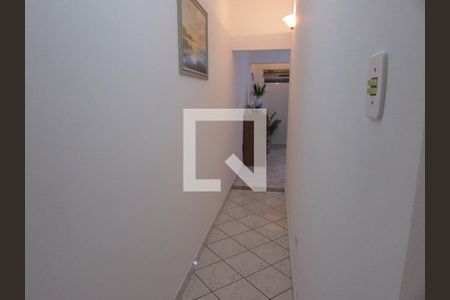 Casa à venda com 181m², 3 quartos e 2 vagasCorredor dos Quartos