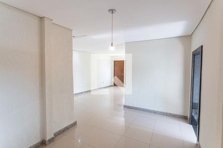 Sala de casa para alugar com 2 quartos, 137m² em Concórdia, Belo Horizonte