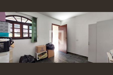 Casa à venda com 315m², 3 quartos e 4 vagasQuarto  4 Edícula