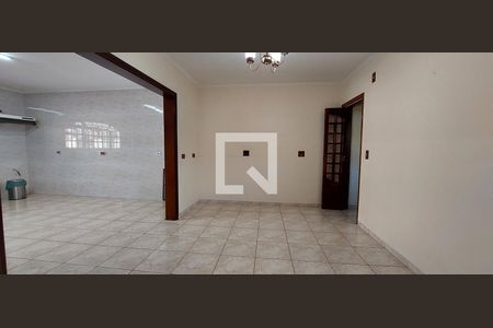 Casa à venda com 315m², 3 quartos e 4 vagasCopa