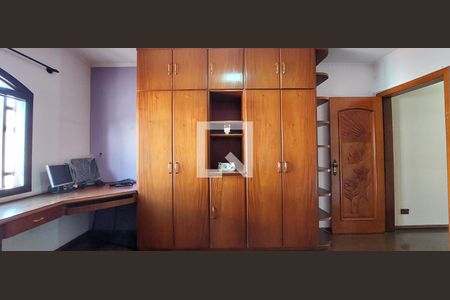 Casa à venda com 315m², 3 quartos e 4 vagasQuarto 3 suíte