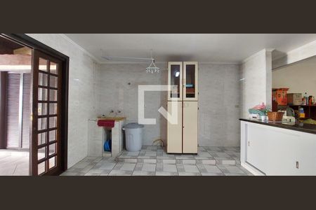 Casa à venda com 315m², 3 quartos e 4 vagasÁrea de Serviço