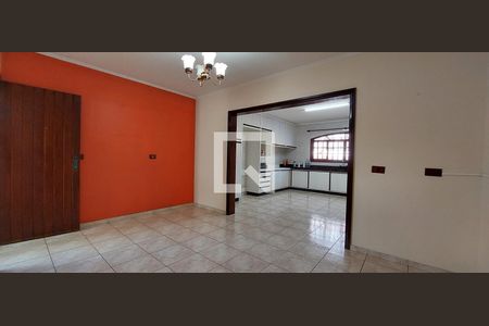 Casa à venda com 315m², 3 quartos e 4 vagasCopa