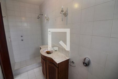 Casa à venda com 395m², 4 quartos e sem vagaBanheiro da Suíte 3