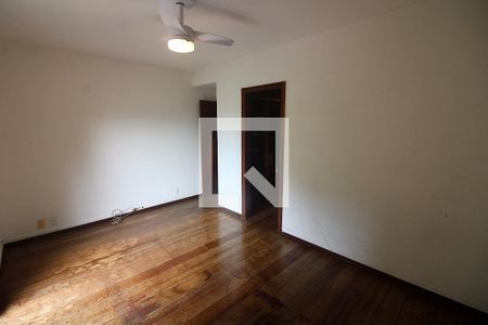 Casa à venda com 395m², 4 quartos e sem vagaSuíte 2