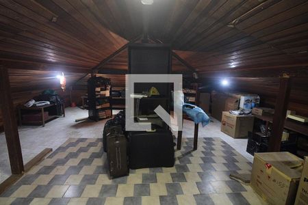 Casa à venda com 395m², 4 quartos e sem vaga Sótão