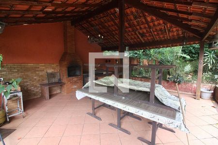 Casa à venda com 395m², 4 quartos e sem vagaChurrasqueira