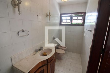 Casa à venda com 395m², 4 quartos e sem vagaBanheiro da Suíte 3