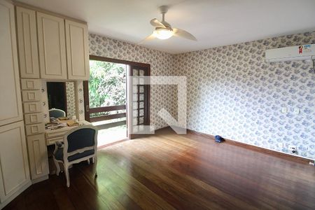 Casa à venda com 395m², 4 quartos e sem vagaSuíte 1