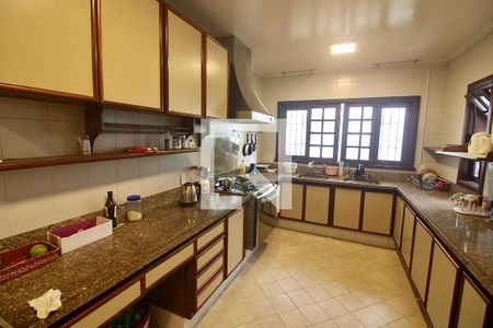 Casa à venda com 395m², 4 quartos e sem vagaCozinha