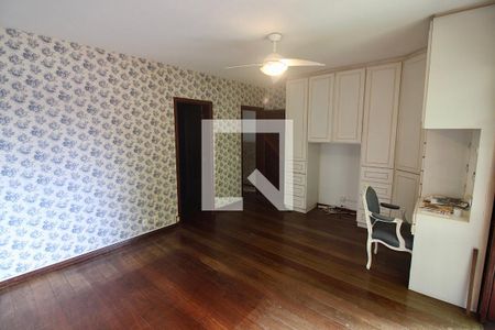 Casa à venda com 395m², 4 quartos e sem vagaSuíte 1