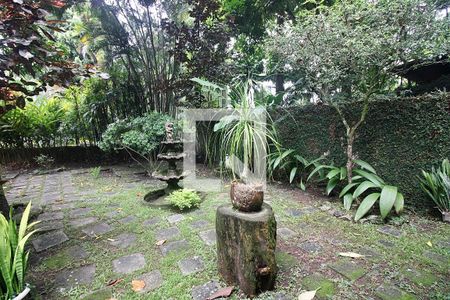 Casa à venda com 395m², 4 quartos e sem vagaJardim