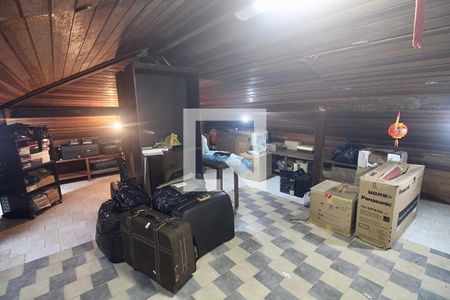 Casa à venda com 395m², 4 quartos e sem vaga Sótão