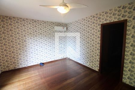 Casa à venda com 395m², 4 quartos e sem vagaSuíte 1