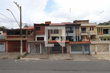 Casa à venda com 218m², 3 quartos e 3 vagasFachada