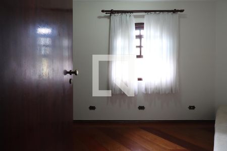 Quarto de casa à venda com 3 quartos, 218m² em Jardim Las Vegas, Santo André