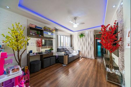 Sala de apartamento à venda com 2 quartos, 139m² em Vila America, Santo André