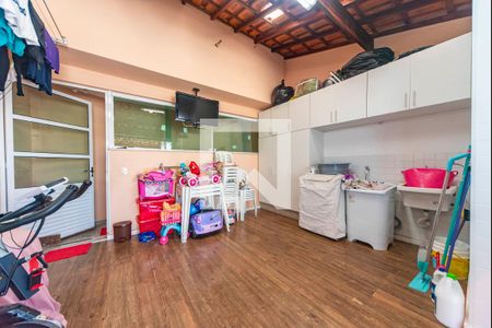 Apartamento à venda com 139m², 2 quartos e 2 vagasÁrea de Serviço