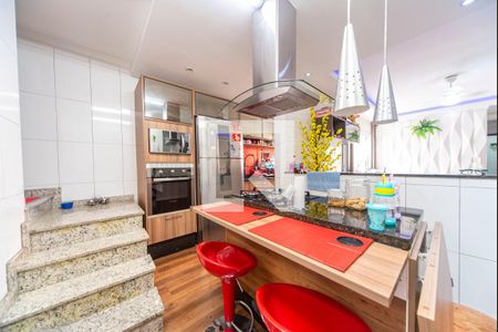 Apartamento à venda com 139m², 2 quartos e 2 vagasCozinha