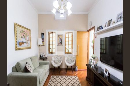 Casa à venda com 4 quartos, 210m² em Penha de França, São Paulo