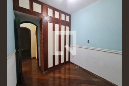 Casa à venda com 3 quartos, 218m² em Vila Formosa, São Paulo