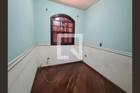 Casa à venda com 3 quartos, 218m² em Vila Formosa, São Paulo