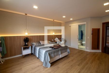 Casa à venda com 300m², 4 quartos e 4 vagas Casa à venda com 300m², 4 quartos e 4 vagasQuarto 4 - Suíte 2