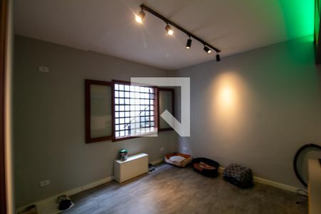 Casa à venda com 300m², 4 quartos e 4 vagas Casa à venda com 300m², 4 quartos e 4 vagasQuarto de Serviço