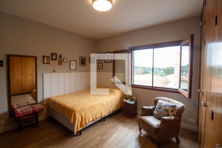 Casa à venda com 300m², 4 quartos e 4 vagas Casa à venda com 300m², 4 quartos e 4 vagasQuarto 1 - Suíte 1