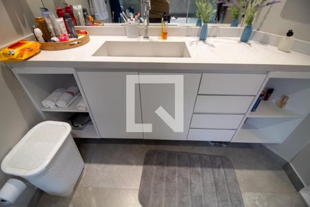 Casa à venda com 300m², 4 quartos e 4 vagas Casa à venda com 300m², 4 quartos e 4 vagasBanheiro da Suíte 2