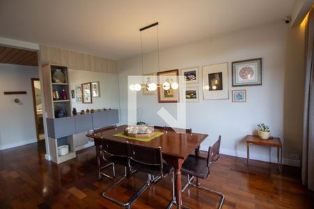 Sala de Jantar de casa à venda com 4 quartos, 300m² em Brooklin, São Paulo