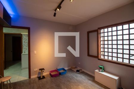 Casa à venda com 300m², 4 quartos e 4 vagas Casa à venda com 300m², 4 quartos e 4 vagasQuarto de Serviço