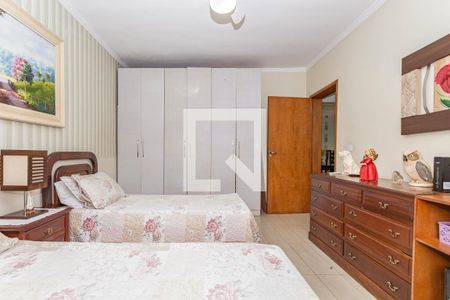 Quarto 1 de casa para alugar com 2 quartos, 193m² em Vila da Saúde, São Paulo