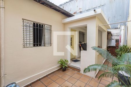 Casa à venda com 193m², 3 quartos e 3 vagasQuintal