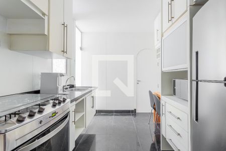 Apartamento para alugar com 4 quartos, 184m² em Cerqueira César, São Paulo