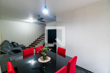 Sala de casa para alugar com 3 quartos, 163m² em Jardim Jabaquara, São Paulo