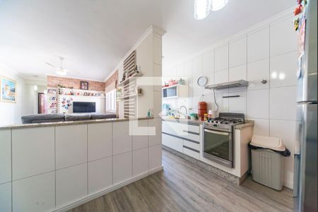 Apartamento à venda com 140m², 2 quartos e 2 vagasCozinha 