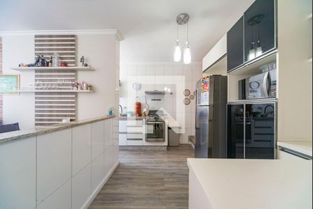 Apartamento à venda com 140m², 2 quartos e 2 vagasCozinha 