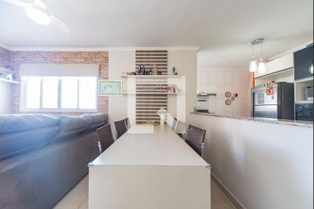 Sala de apartamento à venda com 2 quartos, 140m² em Vila America, Santo André