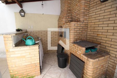 Casa à venda com 163m², 3 quartos e 1 vagaChurrasqueira