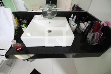 Casa à venda com 163m², 3 quartos e 1 vagaBanheiro Social