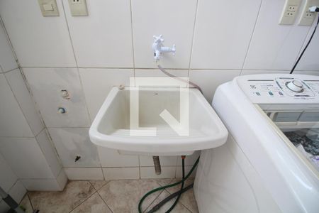 Casa à venda com 163m², 3 quartos e 1 vagaÁrea de Serviço