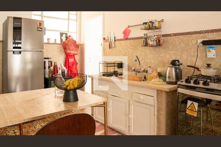 Apartamento à venda com 135m², 2 quartos e sem vaga Apartamento à venda com 135m², 2 quartos e sem vagaCozinha