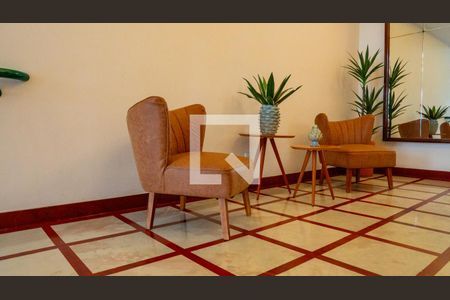 Apartamento à venda com 135m², 2 quartos e sem vaga Apartamento à venda com 135m², 2 quartos e sem vagaHall de entrada