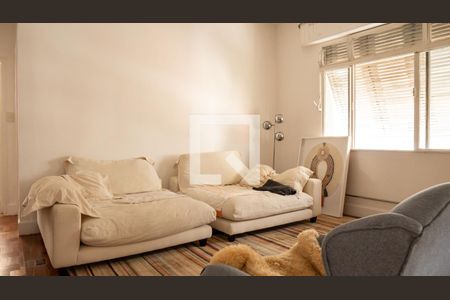 Apartamento à venda com 135m², 2 quartos e sem vaga Apartamento à venda com 135m², 2 quartos e sem vagaSala